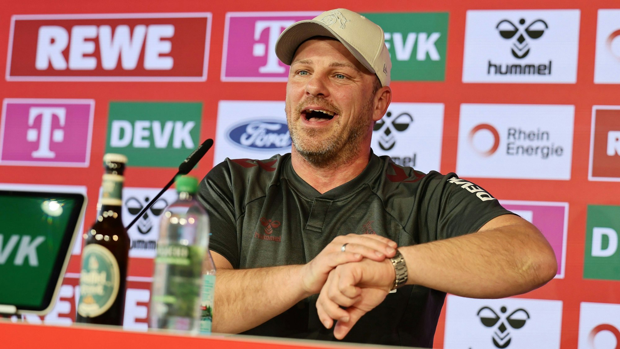 1. FC Köln 1. FC Köln, Pressekonferenz zum Heimspiel gegen Hoffenheim, Lukas Kwasniok 1. FC Köln. 19.02.2026, Bild: *** 1 FC Köln 1 FC Köln, Press conference for the home match against Hoffenheim, Lukas Kwasniok 1 FC Köln 19 02 2026, Bild