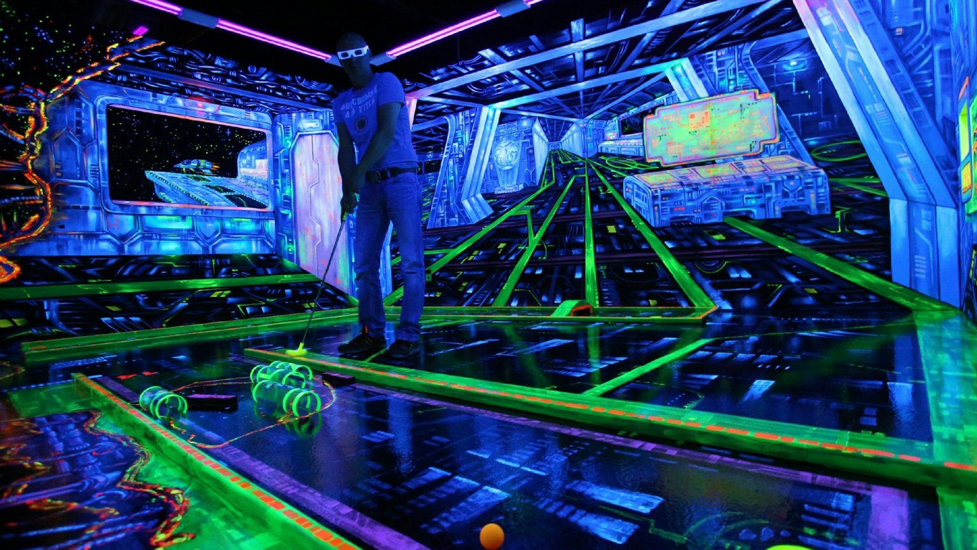 schwarzlicht Minigolf