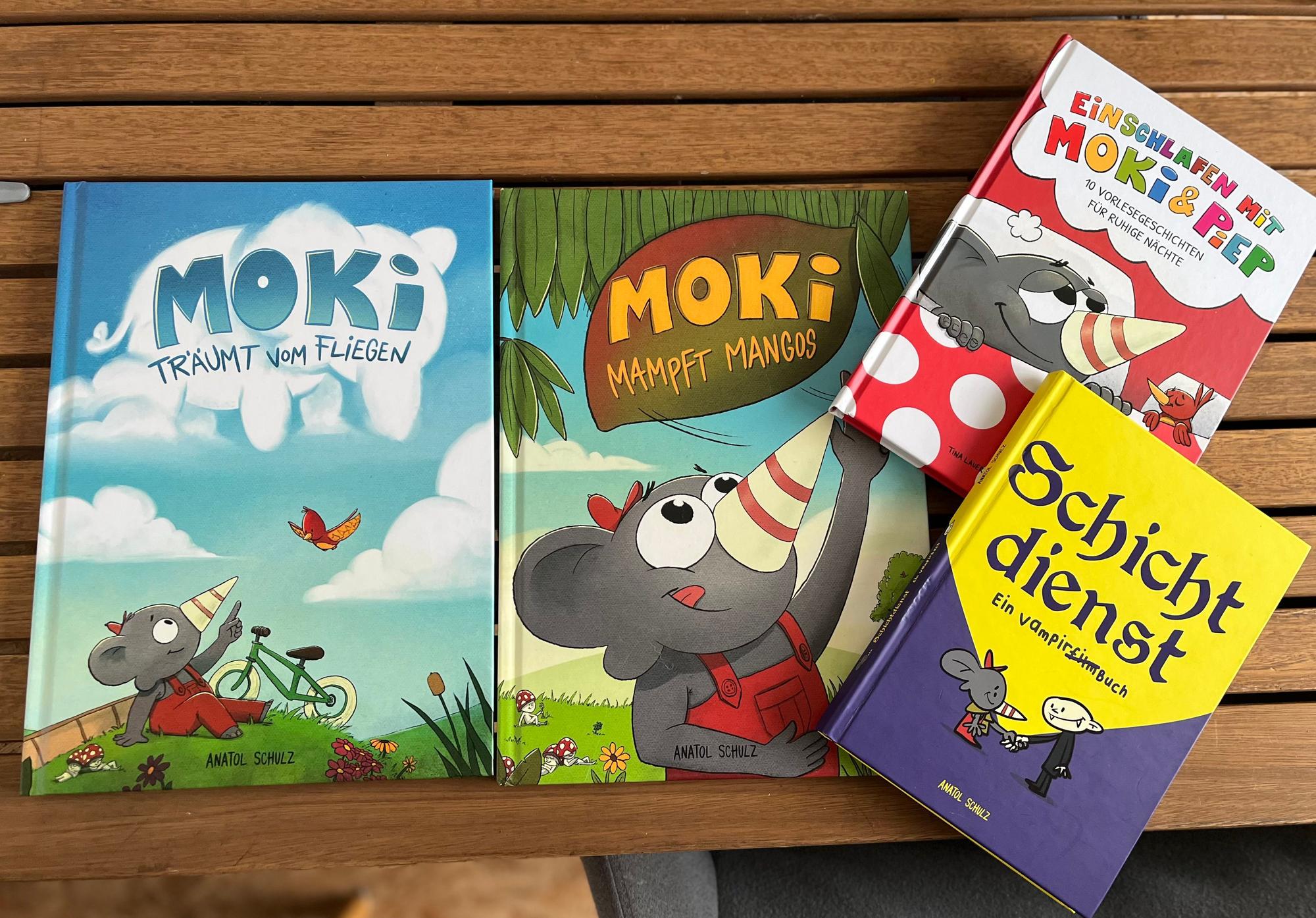 Moki-Bücher von Anatol Schulz.