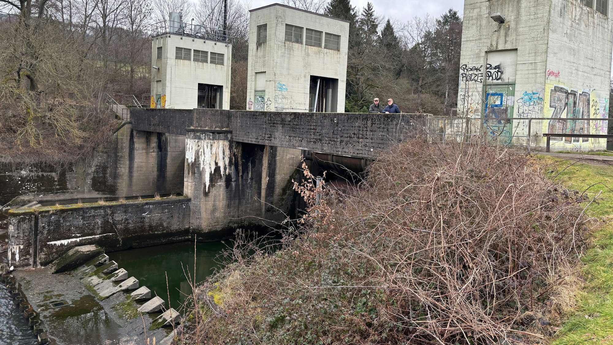 Das Aggerwehr bei Ehreshoven - hier ist die Reise der Fische zu ihren Laichgebieten beendet.
