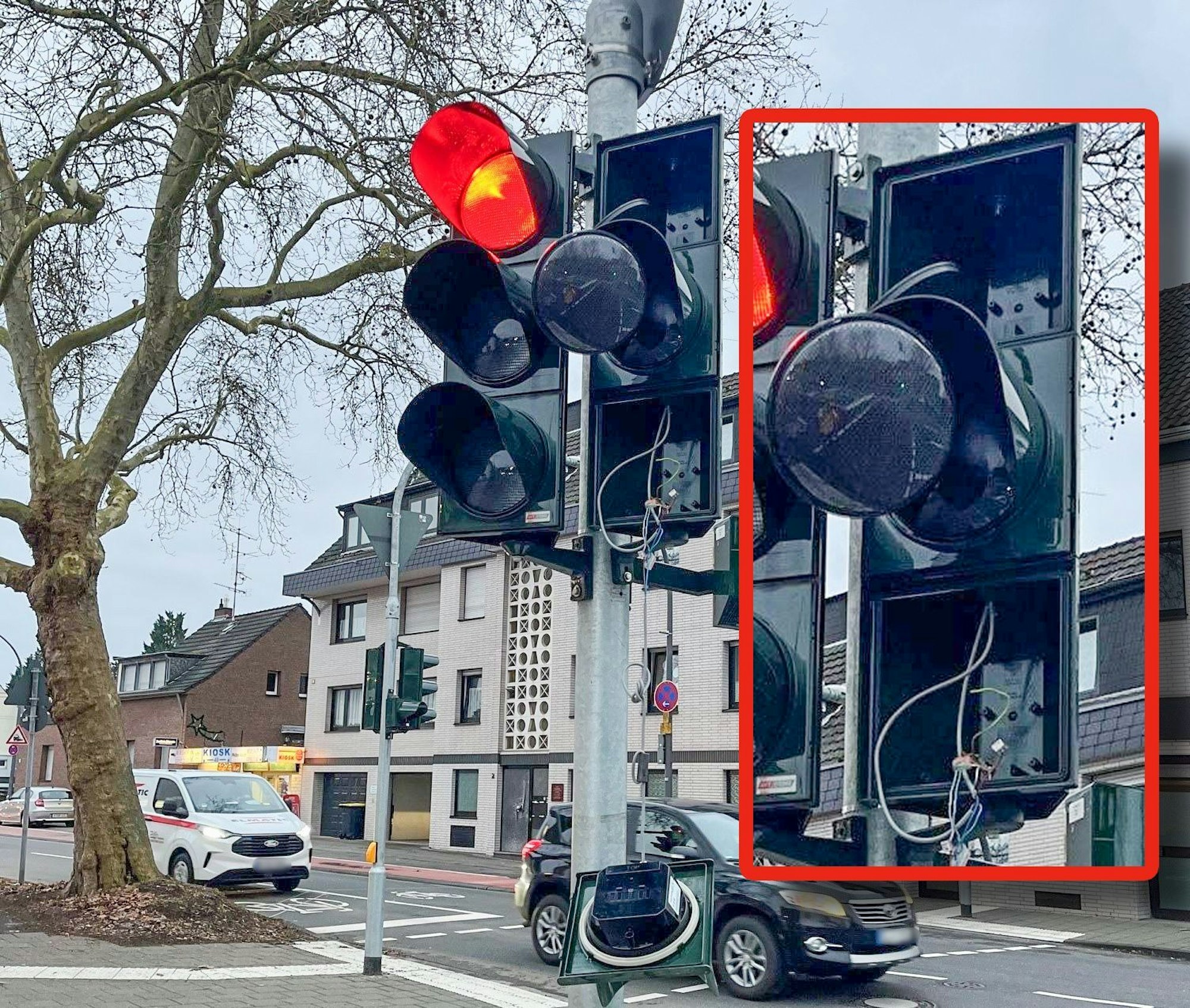 Die Ampel an der Berliner Str. / Odenthaler Str. in Dünnwald