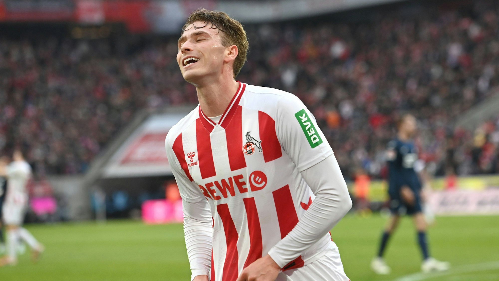 Sebastian Sebulonsen ärgert sich nach einer vergebenen Torchance.