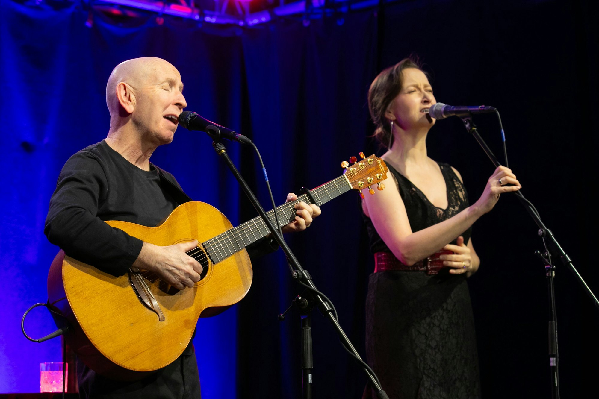 Kieran Goss und Annie Kinsella in der Halle 32.