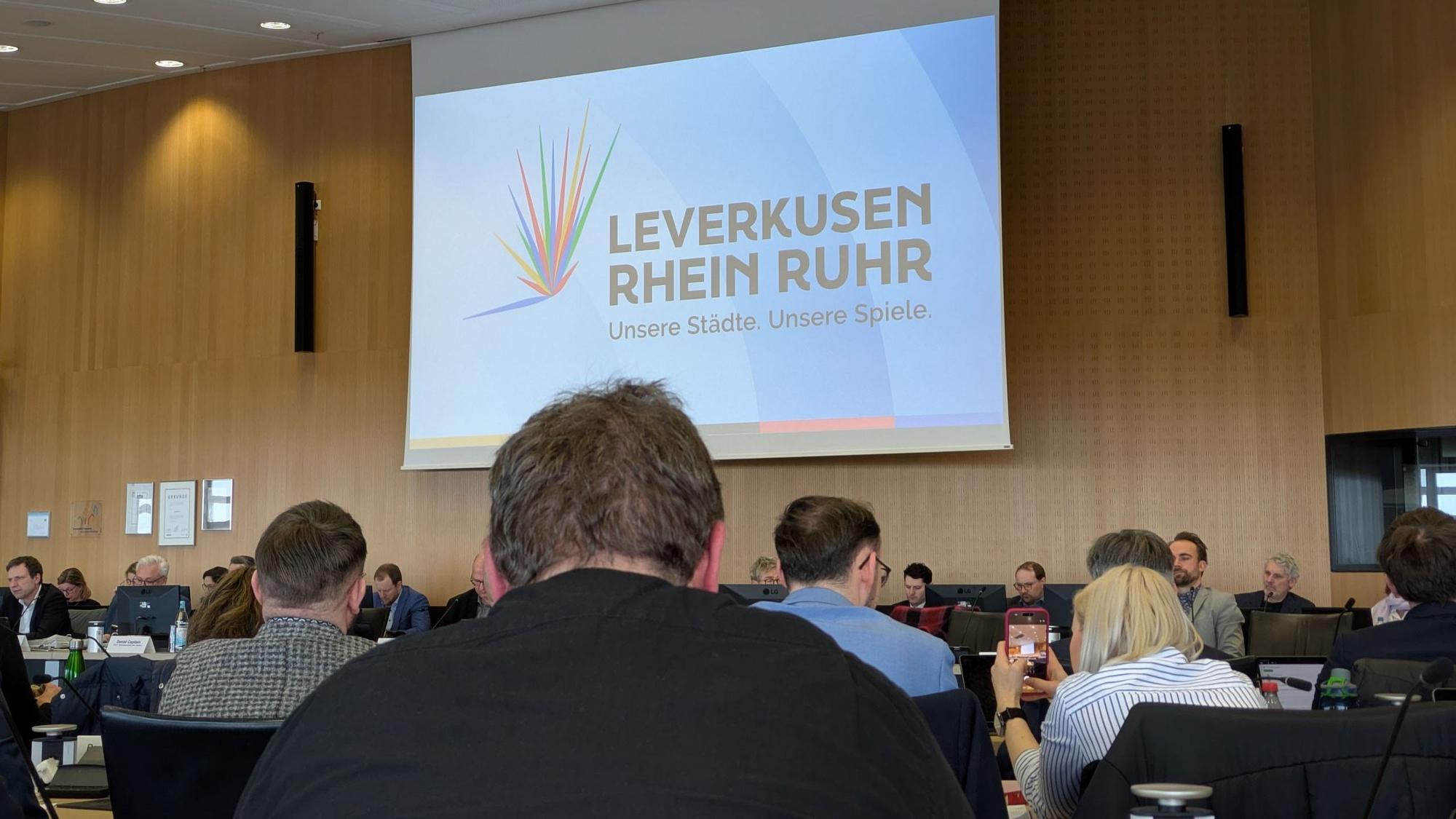 Rat Leverkusen, Ratssaal Foto: Ralf Krieger