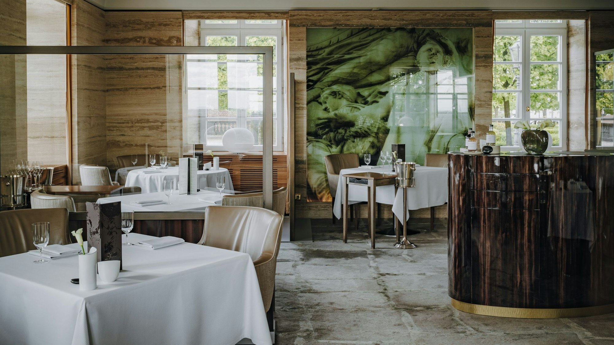 Der Innenraum des Restaurant Vendôme im Grandhotel Schloss Bensberg