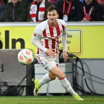 Rav van den Berg zeigte beim 2:2 gegen die TSG Hoffenheim eine starke Partie.