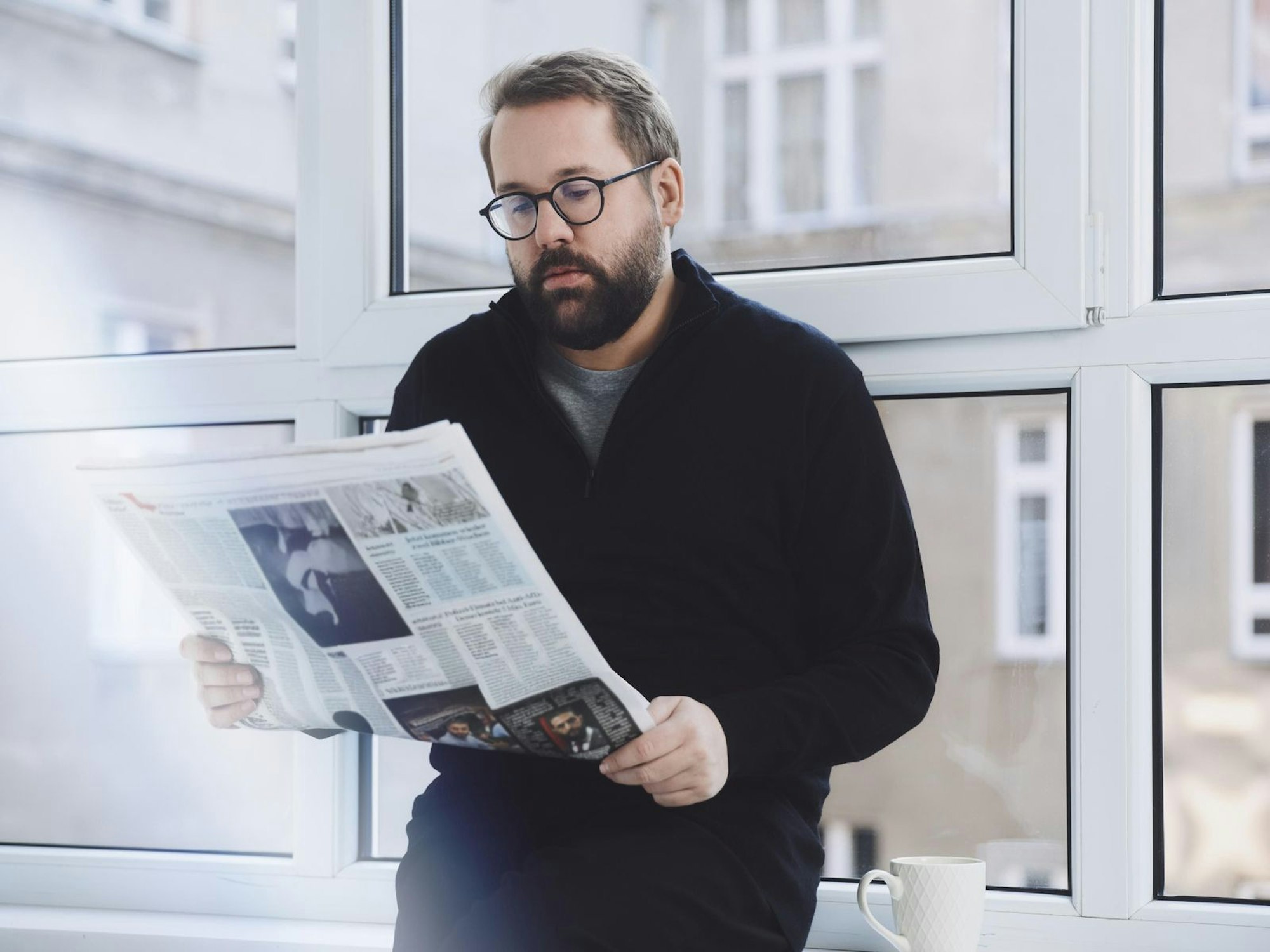 Paul Ronzheimer hat neue Filme für die SAT.1-Reihe „Wie geht's, Deutschland?“ gedreht. (Bild: Joyn / Christoph Köstlin)