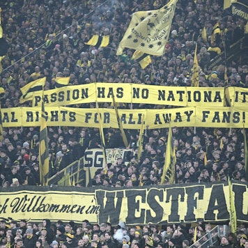 Die Ultra-Fans von Borussia Dortmund fehlen beim Champions-League-Spiel in Bergamo. (Archivbild)