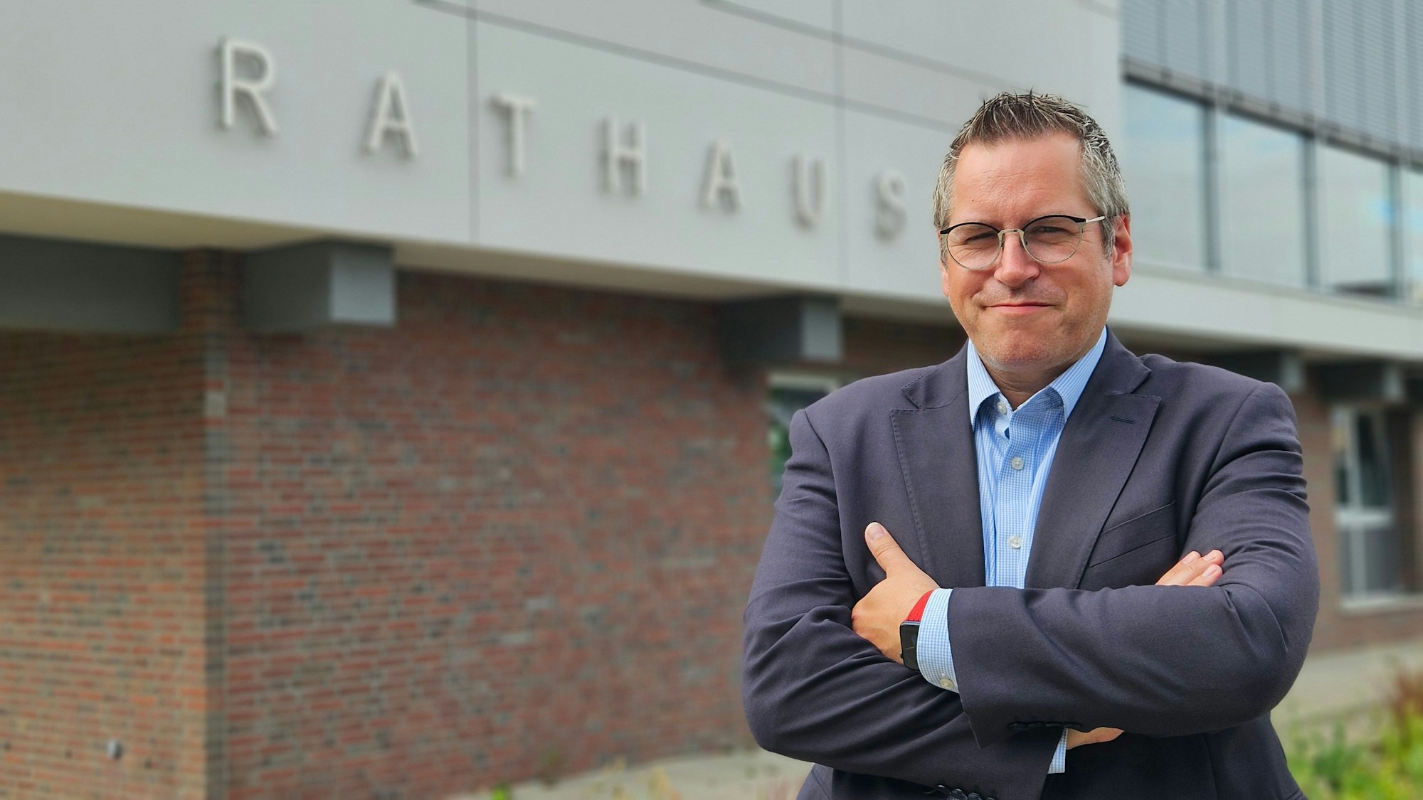 Bürgermeister Sascha Solbach (SPD) sieht Bedburg auf einem guten Weg.