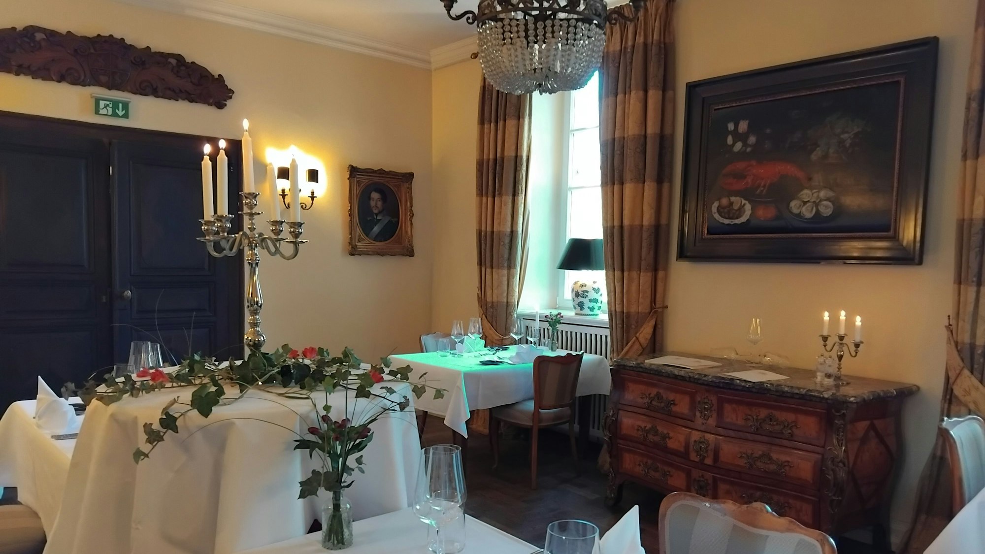 Ein Schloss aus dem 14. Jahrhundert mit moderner Gourmet-Küche: Das Parisot ist an vier Tagen in der Woche geöffnet.