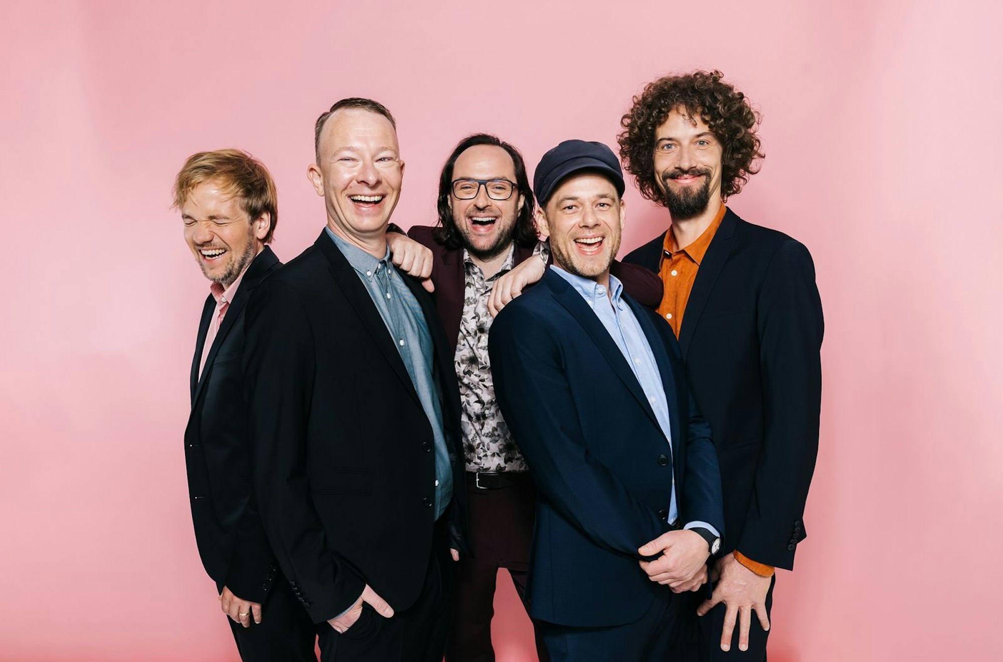 So sehen Echt heute aus: (von links) Gunnar Astrup, Florian Sump, Kim Frank, Kai Fischer und Andreas Puffpaff. (Bild: SWR / Stephie Braun)