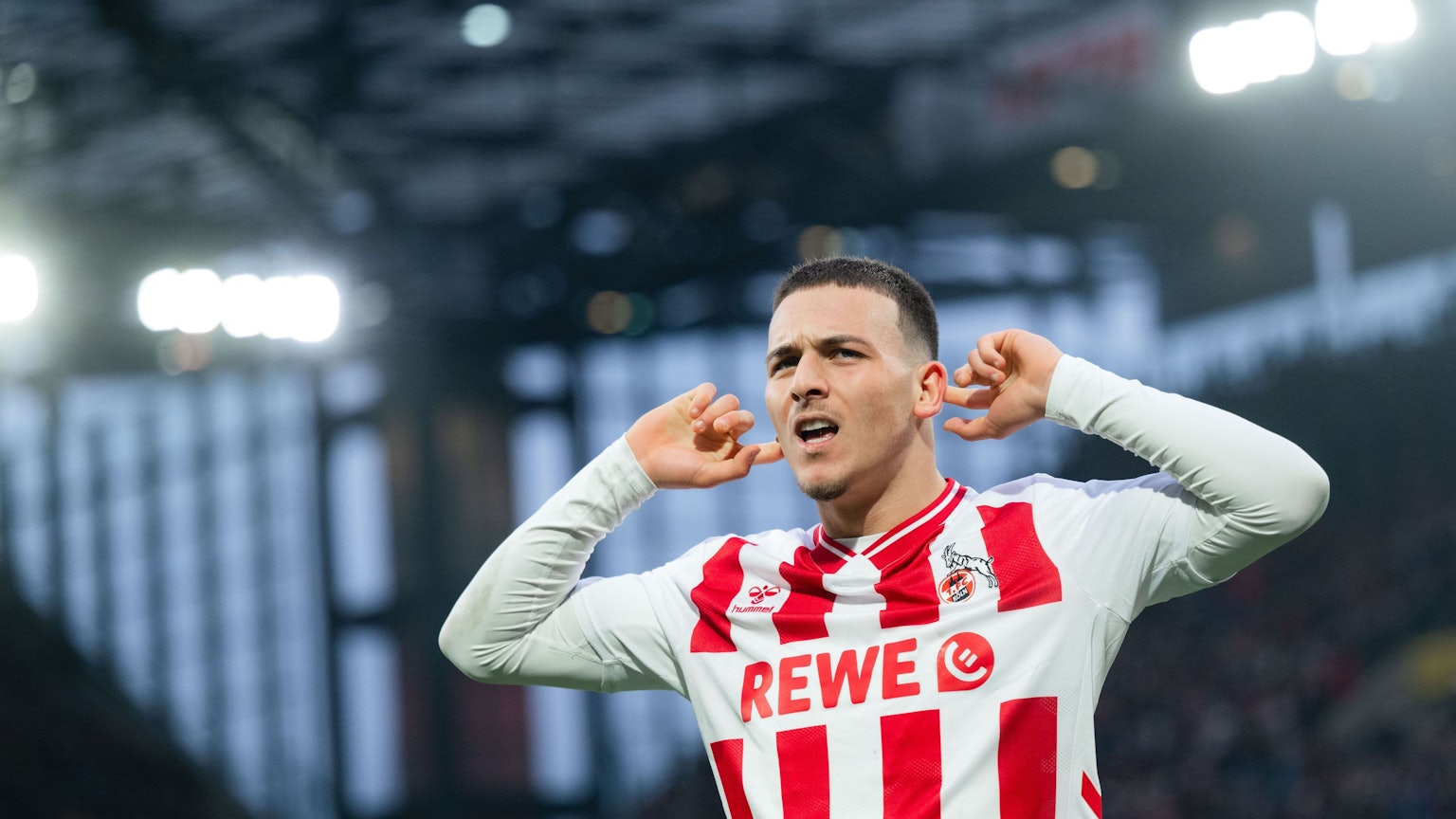 FC-Profi Said El Mala jubelt nach einem Tor