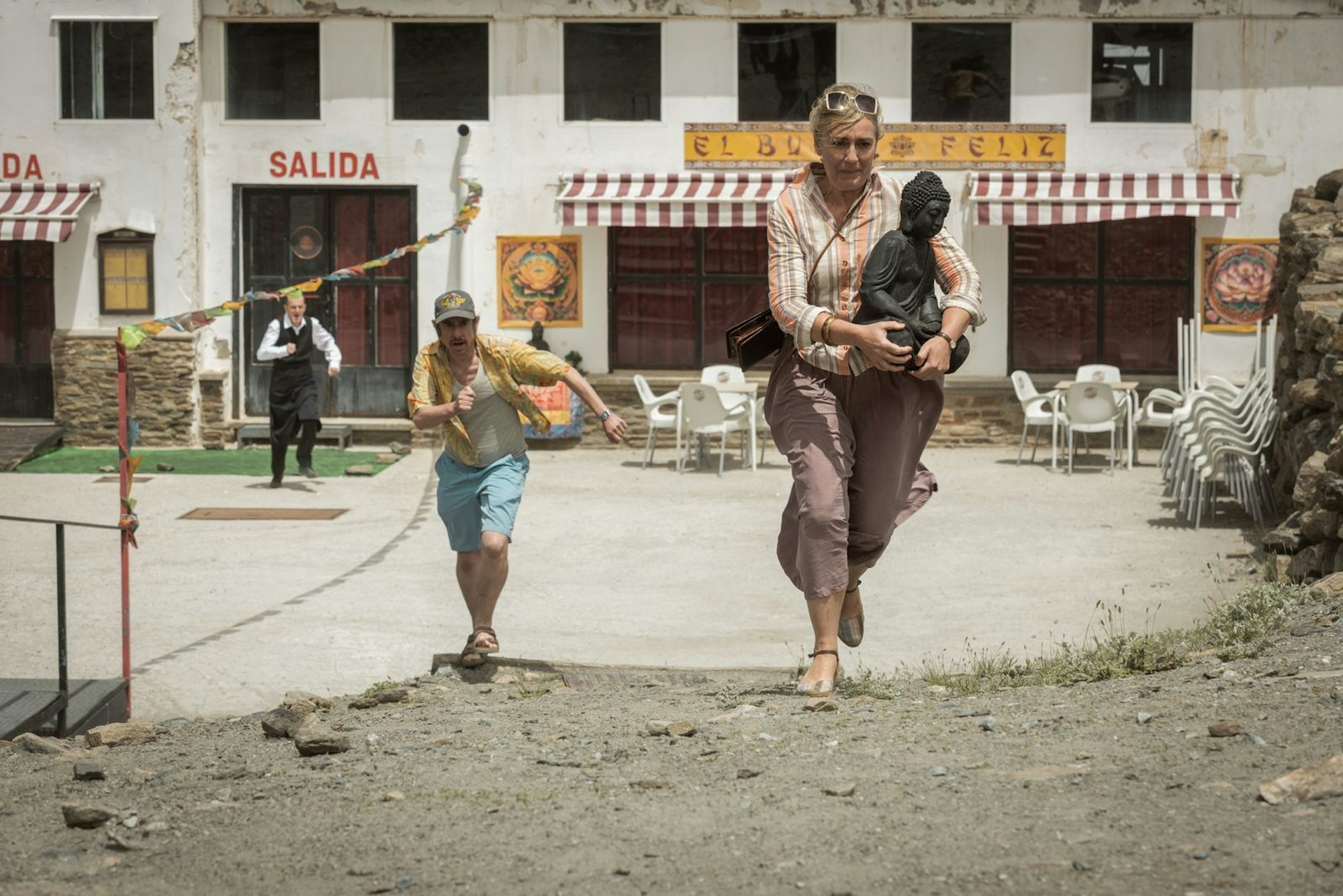Mutter Judith (Sofie Decleir) und Vater (Nico Sturm) waren stets für einen Spaß zu haben. (Bild: ZDF und Michel Vertongen)