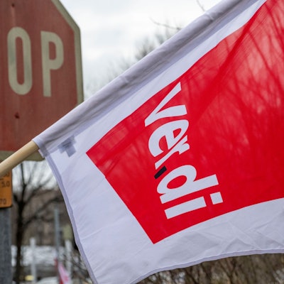 Die Gewerkschaft Verdi ruft zum zweiten Mal in diesem Jahr zu einem bundesweiten Warnstreik im ÖPNV auf. (Archivbild)