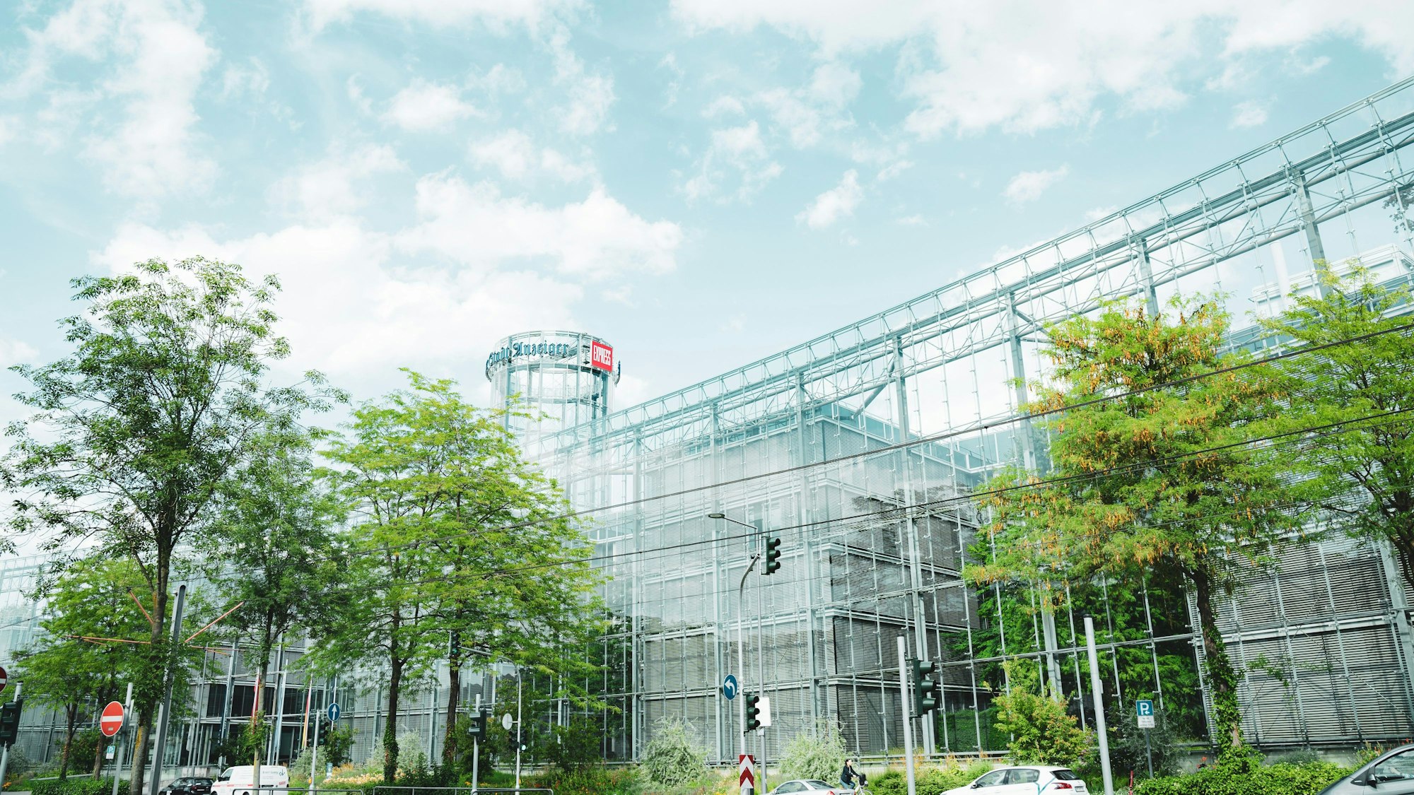 Das Neven DuMont-Haus an der Amsterdamer Straße.