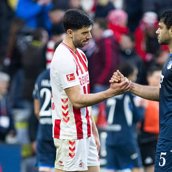 COLOGNE, GERMANY - FEBRUARY 21: Cenk Oezkacar Özkacar, Ozkacar, 1. FC Koeln, 39 and Ozan Kabak TSG 1899 Hoffenheim, 5 shake hands after the Bundesliga match between 1. FC Koeln vs. TSG 1899 Hoffenheim on matchday 23 at RheinEnergie-Stadion on February 21st, 2026 in Cologne, Germany. DFL regulations prohibit any use of photographs as image sequences and/or quasi-video NRW Germany Copyright: xBEAUTIFULxSPORTS/JulianxMeuselx