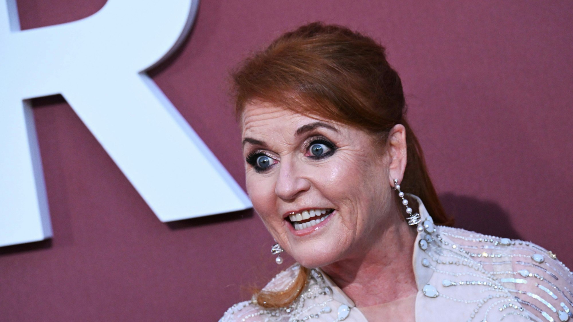 Sarah „Fergie“ Ferguson schaut überrascht.