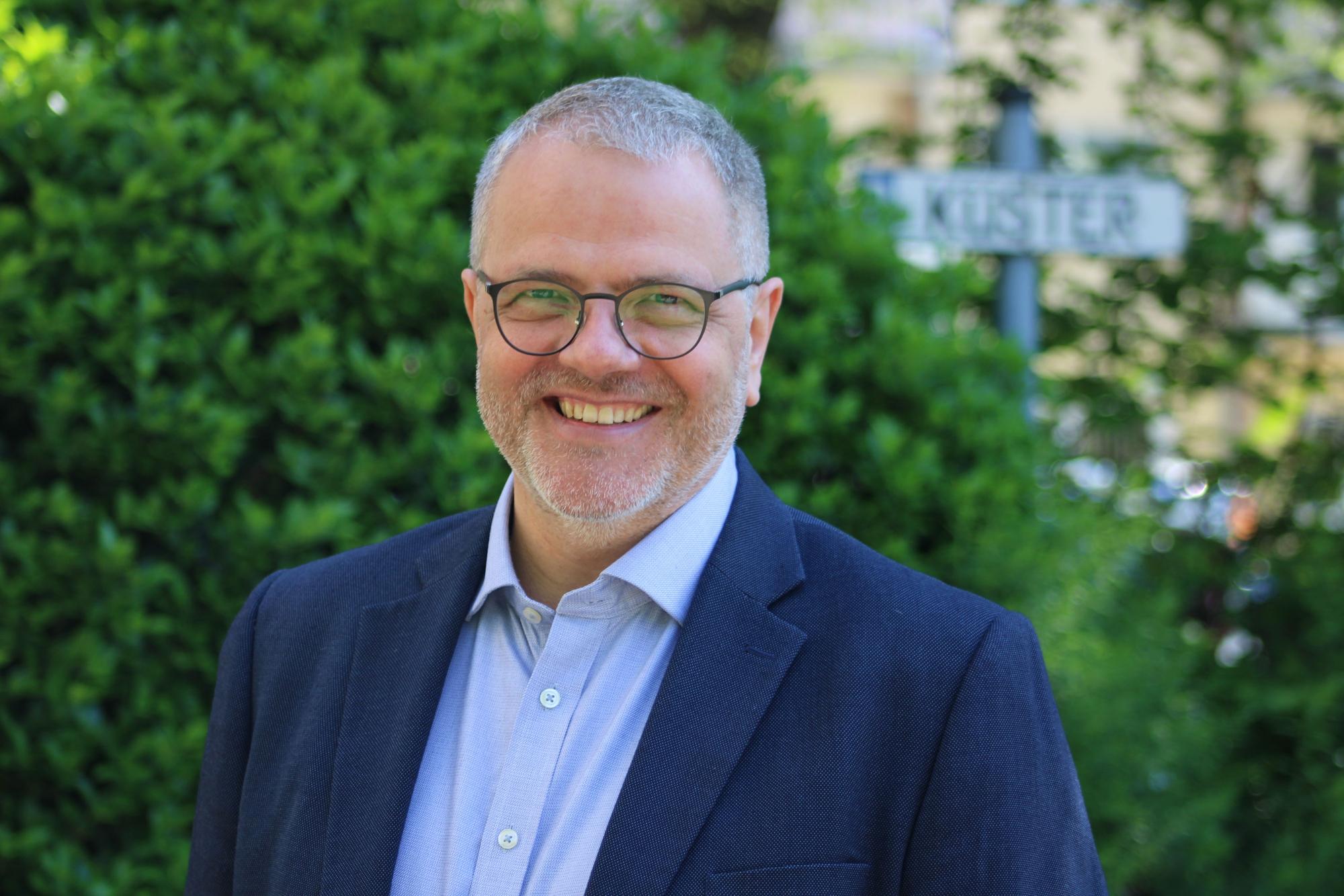 Nach 29 Jahren verabschiedet sich Pfarrer Ulrich Görn aus Leichlingen und geht nach Witzhelden.