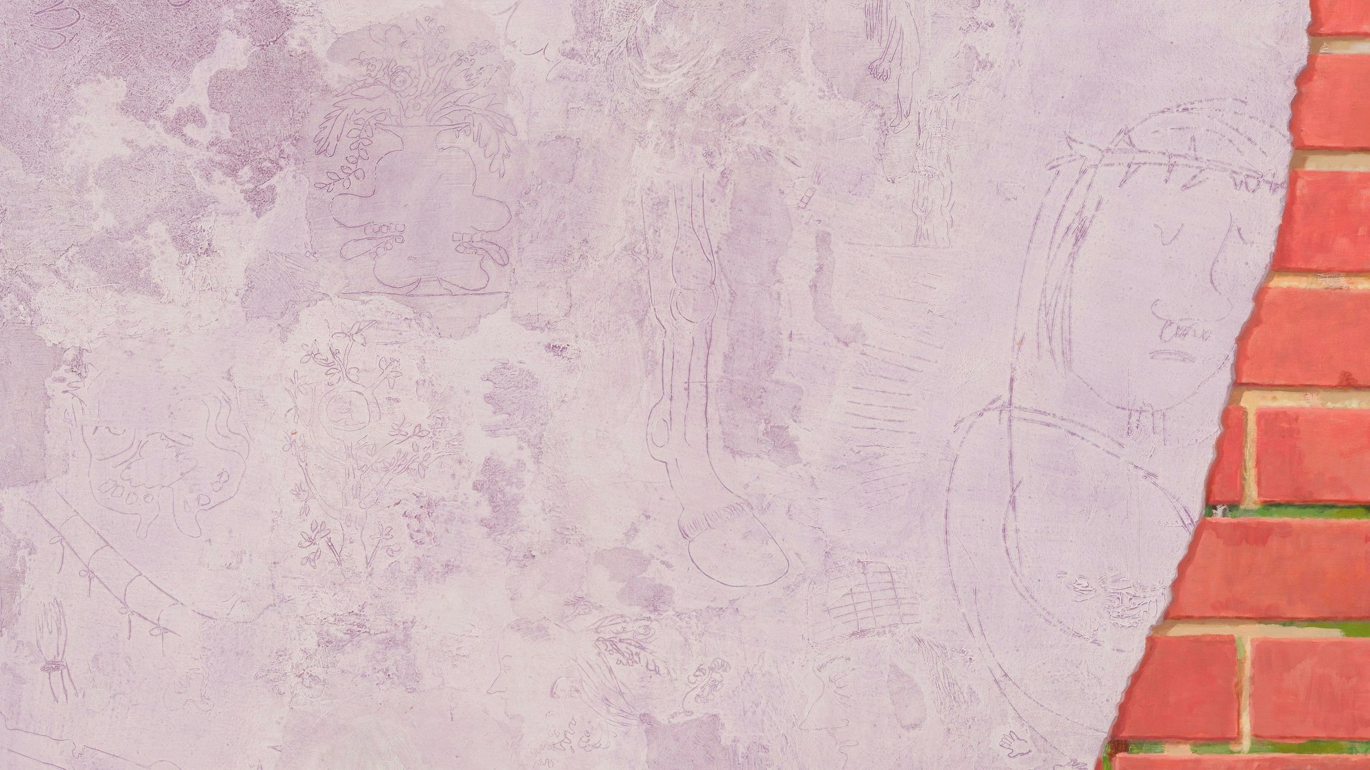 Eine rosa Fläche mit Kritzeleien verdeckt eine Backsteinmauer.