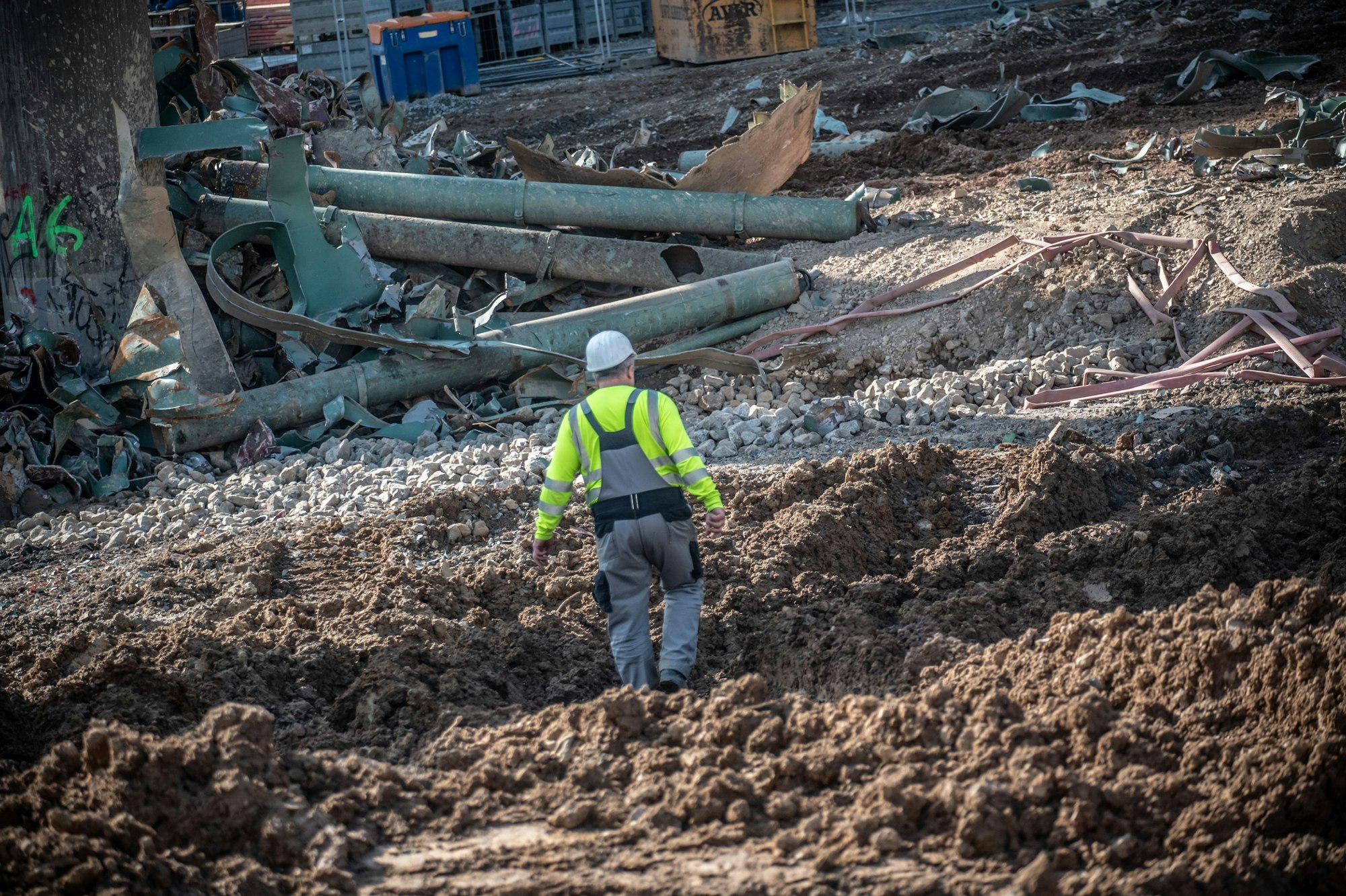 Die Hochstraße A (ehemals die Autobahn 1) in der Dhünnaue wird abgebrochen. Bild: Ralf Krieger