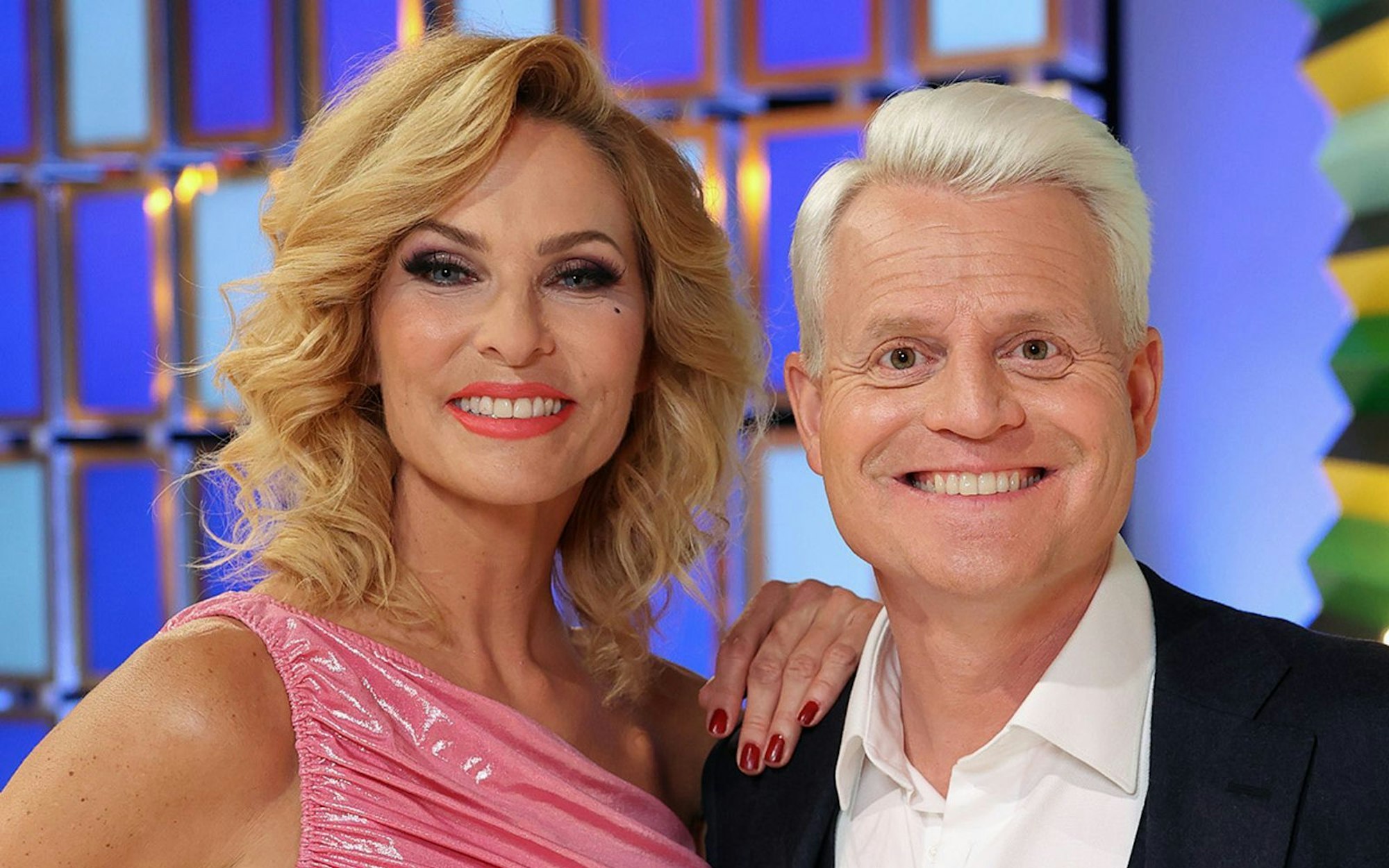 Sonya Kraus und Guido Cantz moderierten 2024 eine Wiederauflage des TV-Klassikers „Glücksrad“ bei RTLZWEI. (Bild: Frank Hempel)