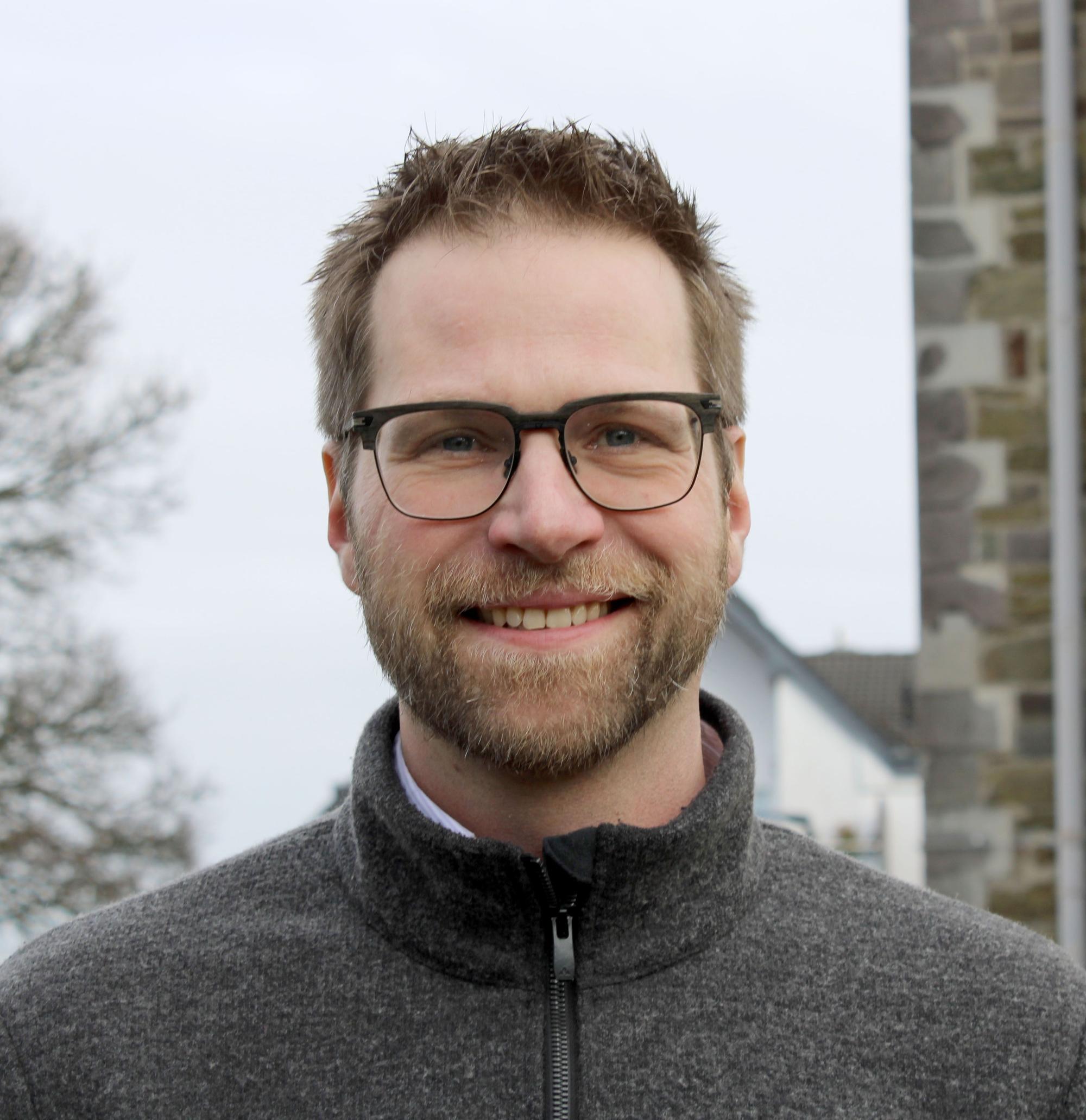 Matthias Ratz ist der neue Pfarrer der „Bergischen Vier“.