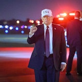 US-Präsident Donald Trump am Flughafen in Palm Beach