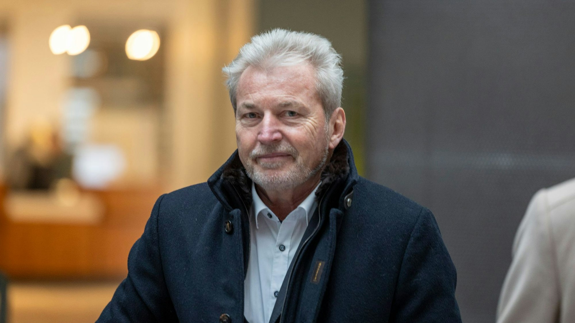 Laut Anklage soll er Kindern und Jugendlichen ohne medizinische Indikation ein Psychopharmakon verordnet haben.