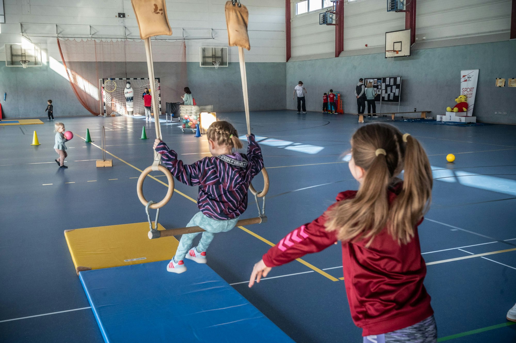 Heute Gratis: TSV Bayer 04 Kids Sonntag. Kinder können Olympische Sportarten ausprobieren. Bild: Ralf Krieger
