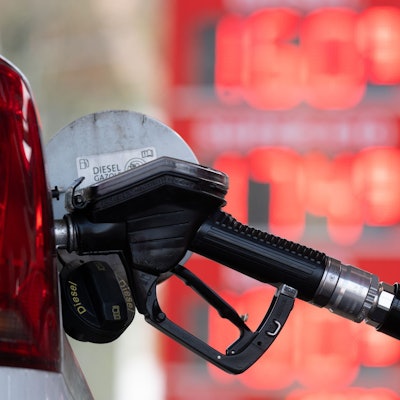 Die Spritpreise ziehen an.