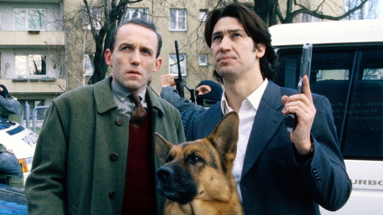 Nicht nur in Österreich und Deutschland absoluter Kult: In über 40 Ländern weltweit, von Argentinien bis Zypern, liefen die Abenteuer von „Kommissar Rex“ (1994-2004) erfolgreich im Fernsehen. (Bild: Koch Media Films)