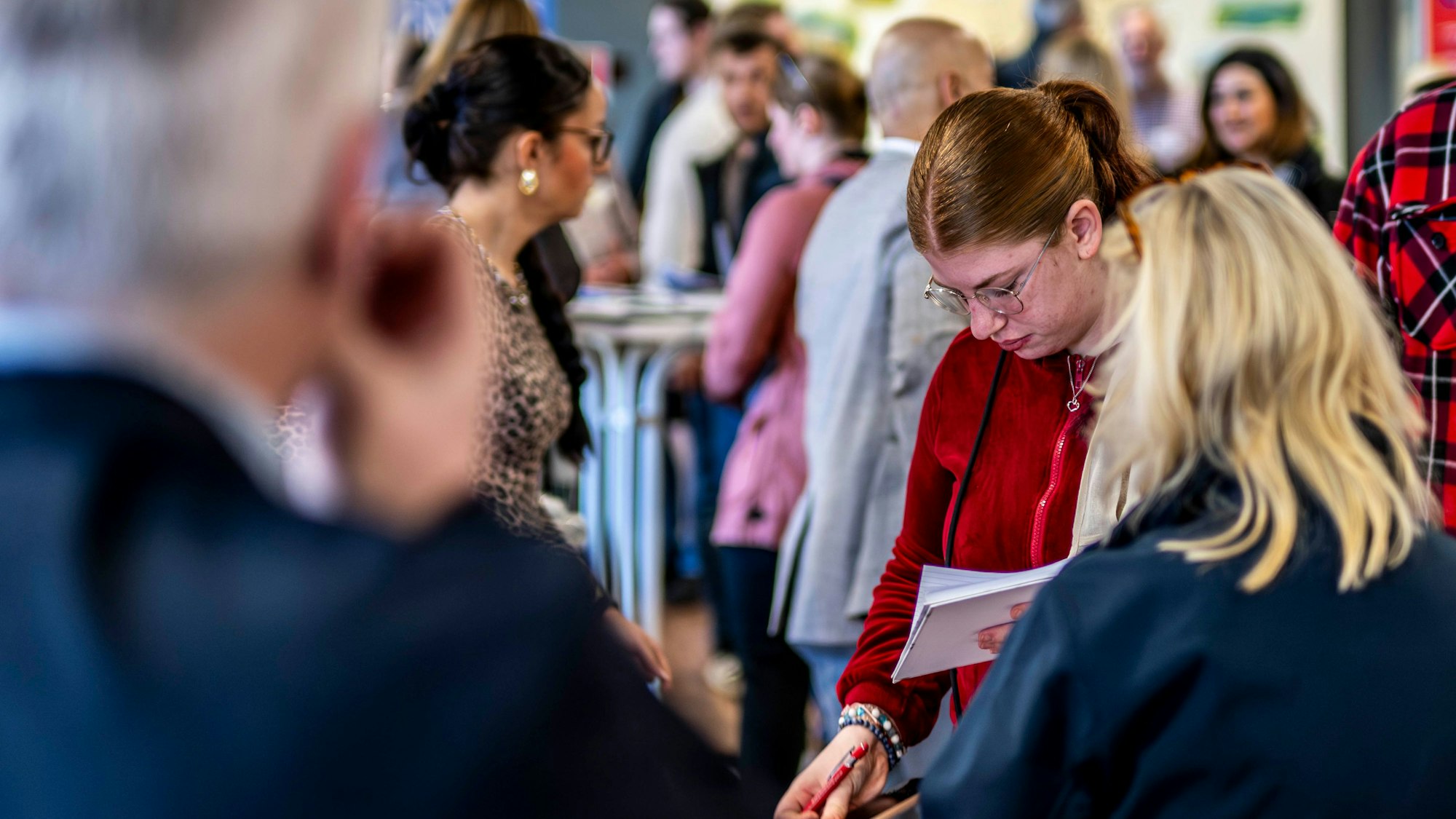 Das Bild zeigt die Weiterbildungsmesse im Kreishaus.