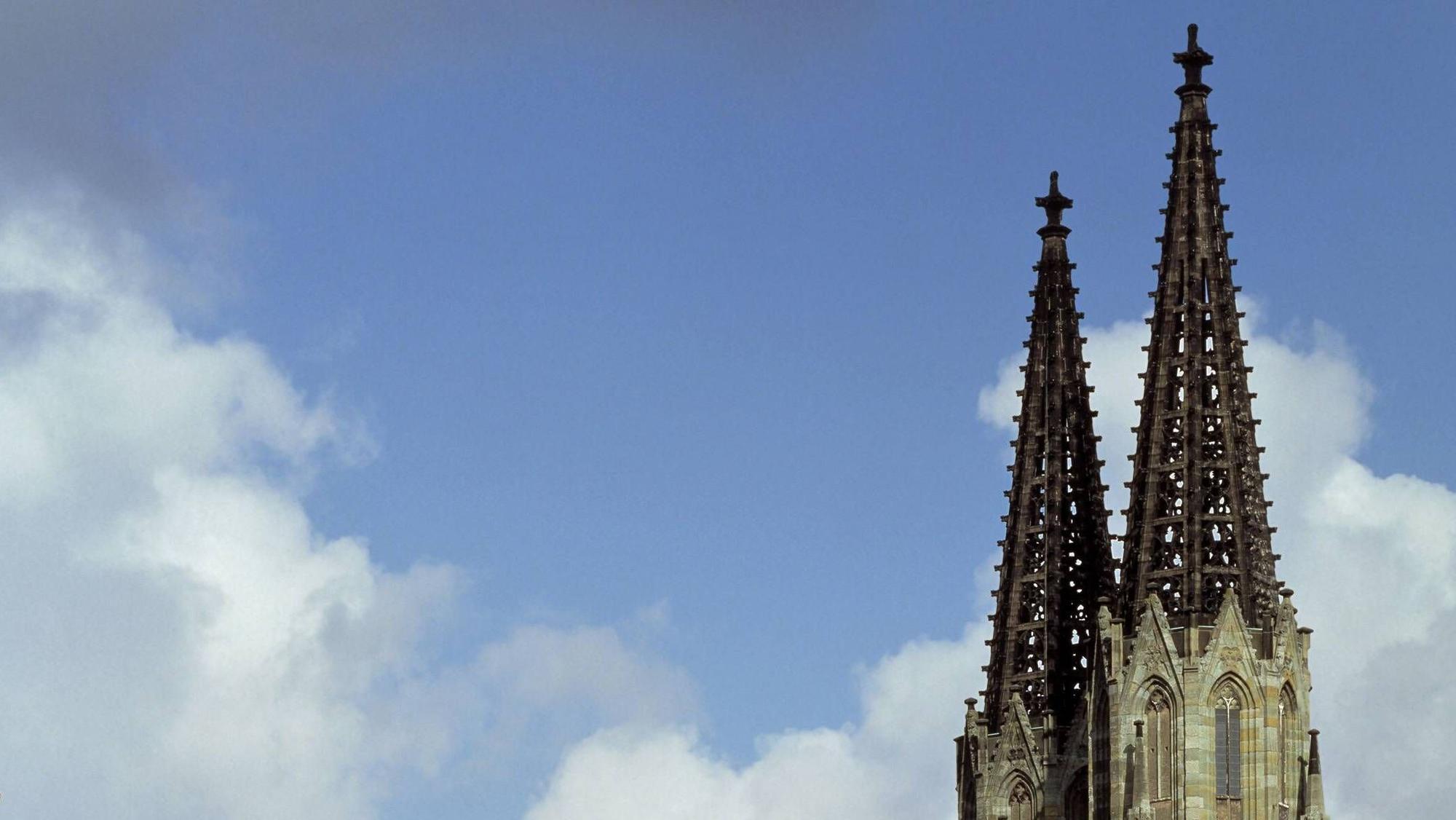 Die Türme der Wiesenkirche in Soest