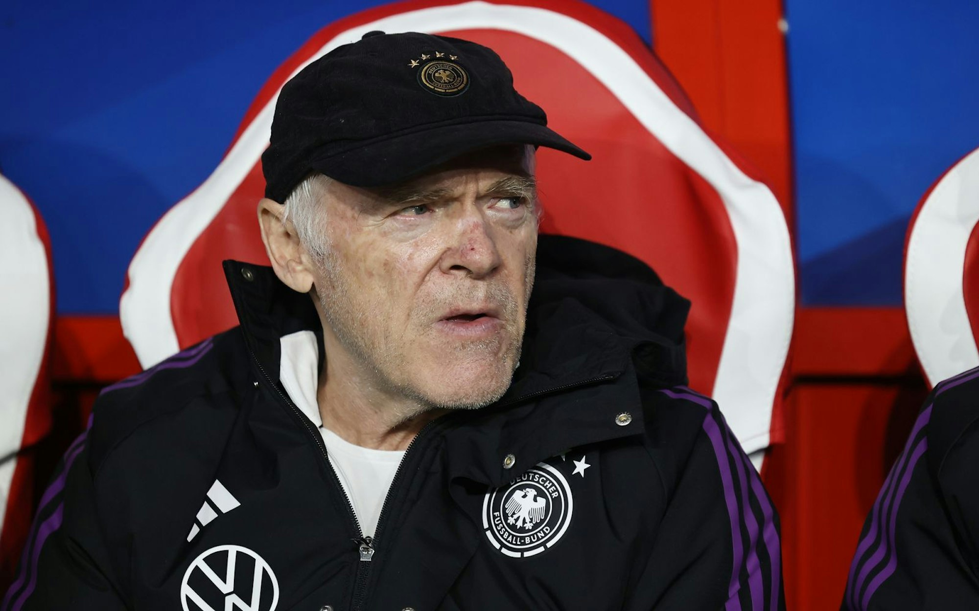 Hermann Gerland war für seine raubeinige Art bekannt. (Bild: 2024 Getty Images/Christof Koepsel)