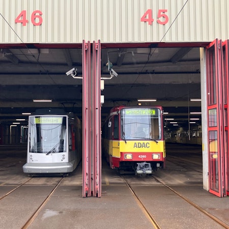 Im kommunalen Nahverkehr von NRW drohen weitere Warnstreiks. (Archivbild)