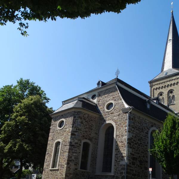 Der Kirchenmusiker und Organist Meik Impekoven, Kantor der Basilika St. Aposteln Köln, bringt beim Leichlinger Orgelsommer am Freitagabend Werke von Felix Mendelssohn Bartholdy, Charles Albert Stebbins, Hans Uwe Hielscher und Edwin Henry Lemare auf der Schuke-Orgel zum Klingen.