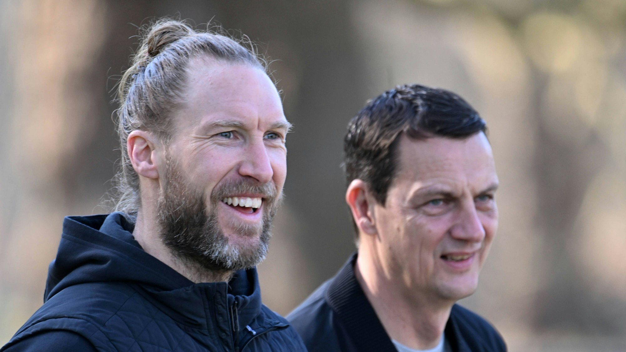 03.03.2026, xophax, Fussball ,1.Bundesliga ,Saison 2025 / 2026 ,1.FC Köln , Training Athletiktrainer Arne Grekowiak , links und FC - Vize Ulf Sobek Köln *** 03 03 2026, xophax, Soccer ,1 Bundesliga ,2025 2026 season ,1 FC Köln , Training Athletic Trainer Arne Grekowiak , left and FC Vice Ulf Sobek Köln