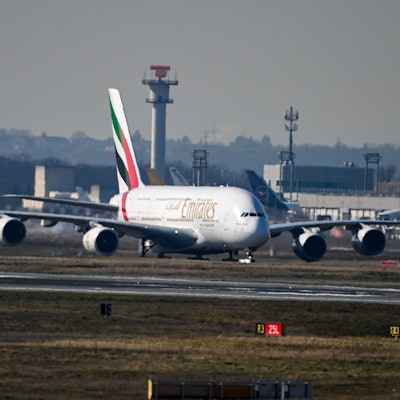 Ein Airbus A380 der Emirates-Airline ist am Dienstag (3. März) am Frankfurter Flughafen gelandet. Die Maschine ist als eine der ersten aus Dubai nach Deutschland gestartet.