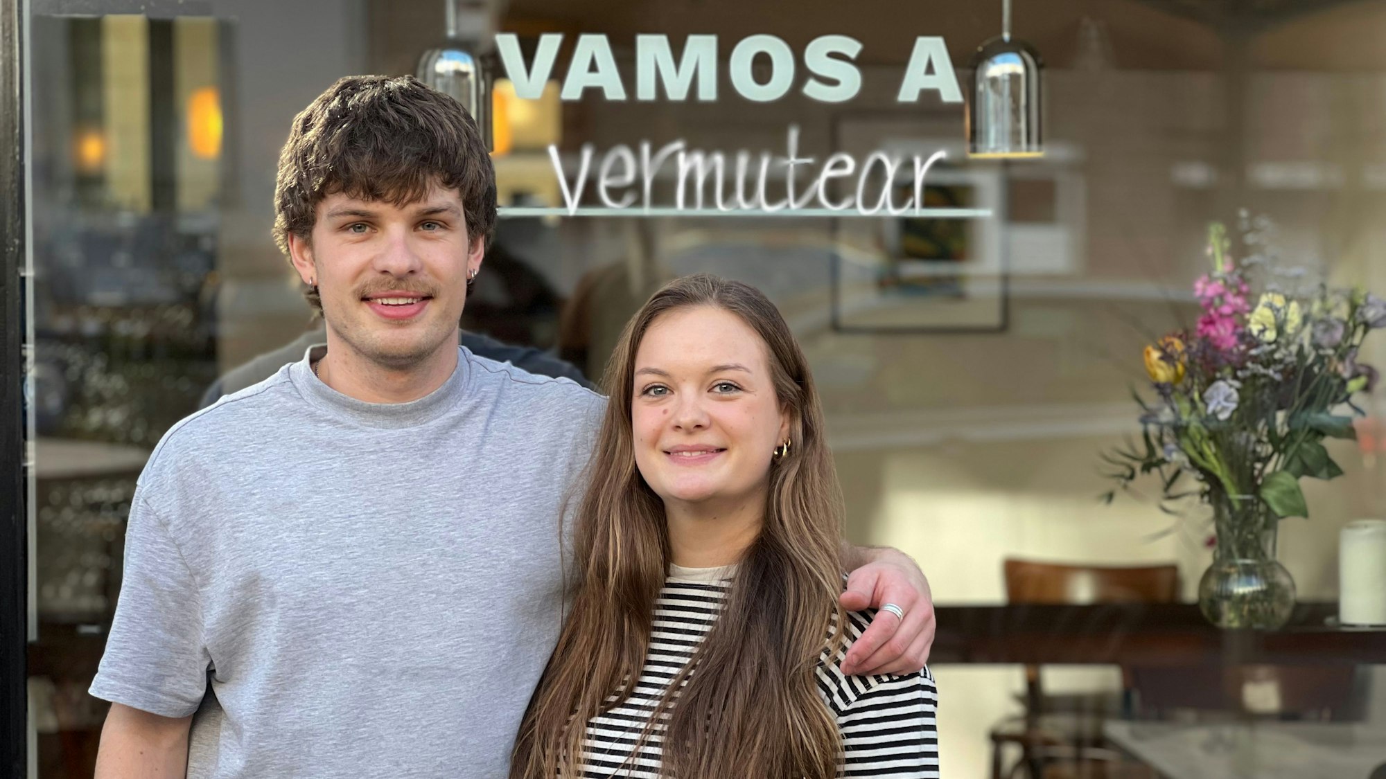 LInda und Tom Ruckes haben gerade die Vermut-Bar A Ver geöffnet.