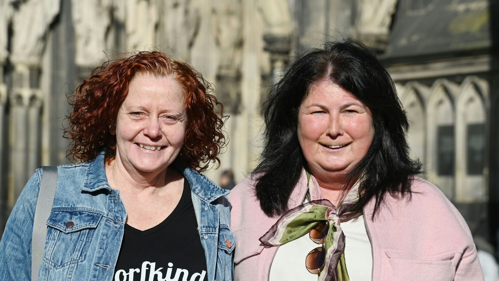 Heike Steinmetz (l.) und Alexandra Schumann sind aus dem Westerwald zu Besuch.