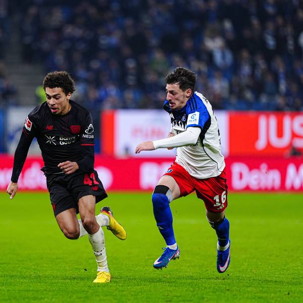 Montrell Culbreath Bayer 04 Leverkusen, 42, Giorgi Gocholeishvili Hamburger SV, 16 GER, Hamburger SV vs. Bayer 04 Leverkusen, Fussball, 1. Bundesliga, Spieltag 17, Saison 2025/2026, 04.03.2026 DFL REGULATIONS PROHIBIT ANY USE OF PHOTOGRAPHS AS IMAGE SEQUENCES AND/OR QUASI-VIDEO GER, Hamburger SV vs. Bayer 04 Leverkusen, Fussball, 1. Bundesliga, Spieltag 17, Saison 2025/2026, 04.03.2026 Hamburg *** Montrell Culbreath Bayer 04 Leverkusen, 42 , Giorgi Gocholeishvili Hamburger SV, 16 GER, Hamburger SV vs Bayer 04 Leverkusen, Football, 1 Bundesliga, Matchday 17, Season 2025 2026, 04 03 2026 DFL REGULATIONS PROHIBIT ANY USE OF PHOTOGRAPHS AS IMAGE SEQUENCES AND OR QUASI VIDEO GER, Hamburger SV vs Bayer 04 Leverkusen, Football, 1 Bundesliga, Matchday 17, Season 2025 2026, 04 03 2026 Hamburg Copyright: xEibner-Pressefoto/MarcelxvonxFehrnx EP_MFN