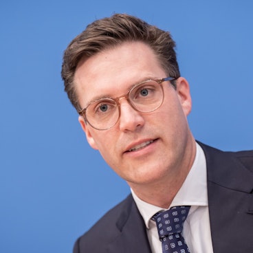 Manuel Hagel, Spitzenkandidat der CDU in Baden-Württemberg, hat kein glückliches Händchen beim Kontakt mit Schulen.