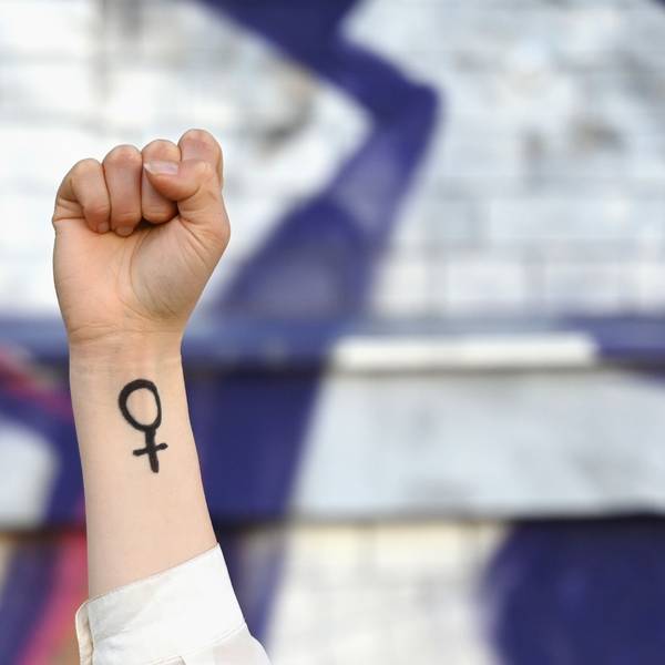 Am ersten Frauentag kämpften die Frauen für ihr Wahlrecht. Auch in heutiger Zeit stehen Themen wie Gleichberechtigung, Frauenrechte und Gleichstellung weiter im Vordergrund.