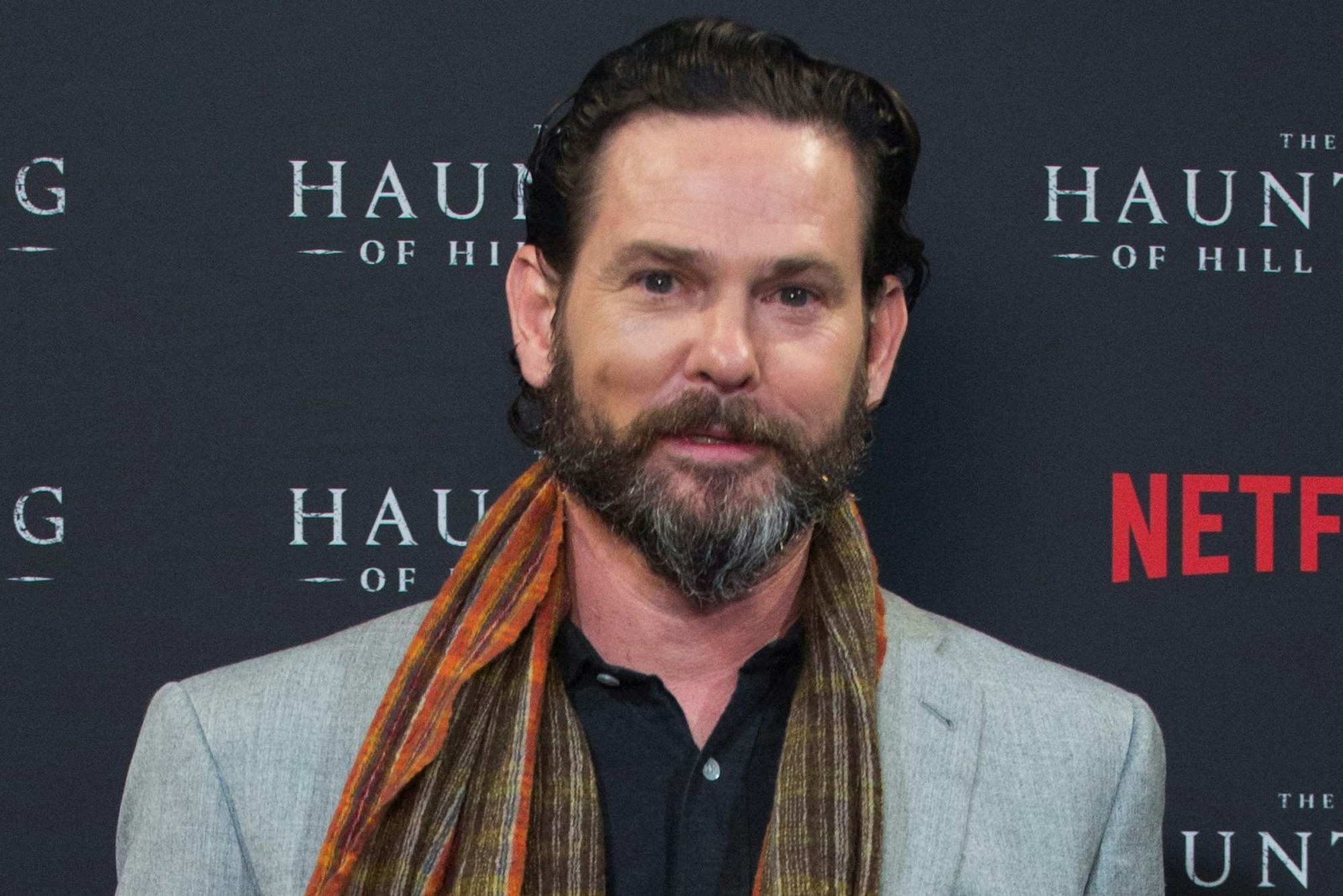 An den Erfolg von „E.T.“ konnte Henry Thomas nicht mehr anknüpfen, in kleineren Rollen ist er aber bis heute zu sehen, zuletzt in der Horrorserie „Der Untergang des Hauses Usher“ (2023). (Bild: John Philips / Getty Images)