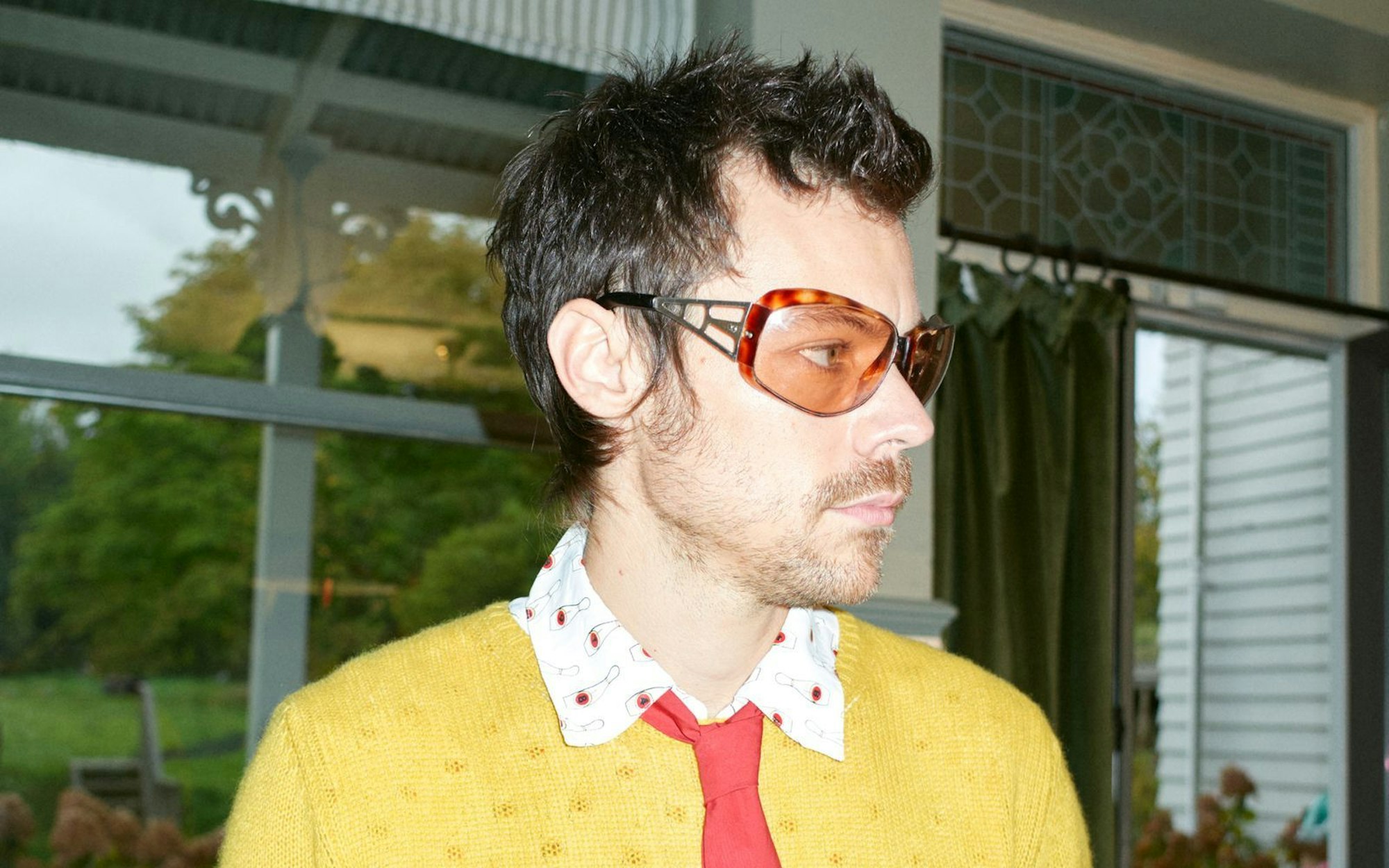 Harry Styles meldet sich nach vier Jahren mit neuer Musik zurück: Auf dem Album „Kiss All The Time. Disco, Occasionally.“ erfindet sich das einstige One-Direction-Mitglied mal wieder neu. (Bild: Johnny Dufort)