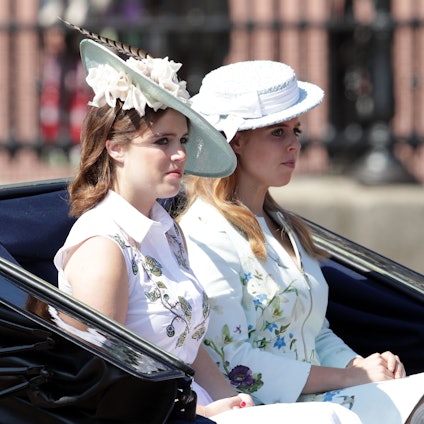 Prinzessin Eugenie und Prinzessin Beatrice bei „Trooping the Colour“. (Archivbild)
