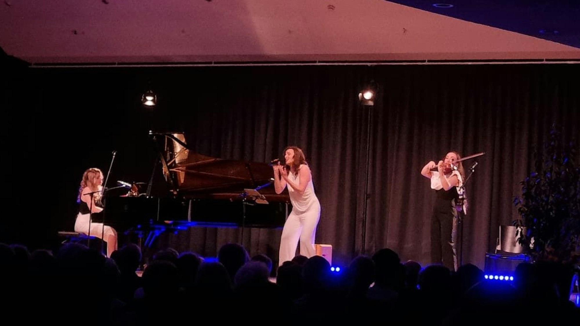 Mesdames Musicales begeistern beim Benefizkonzert des Rotary Club Opladen