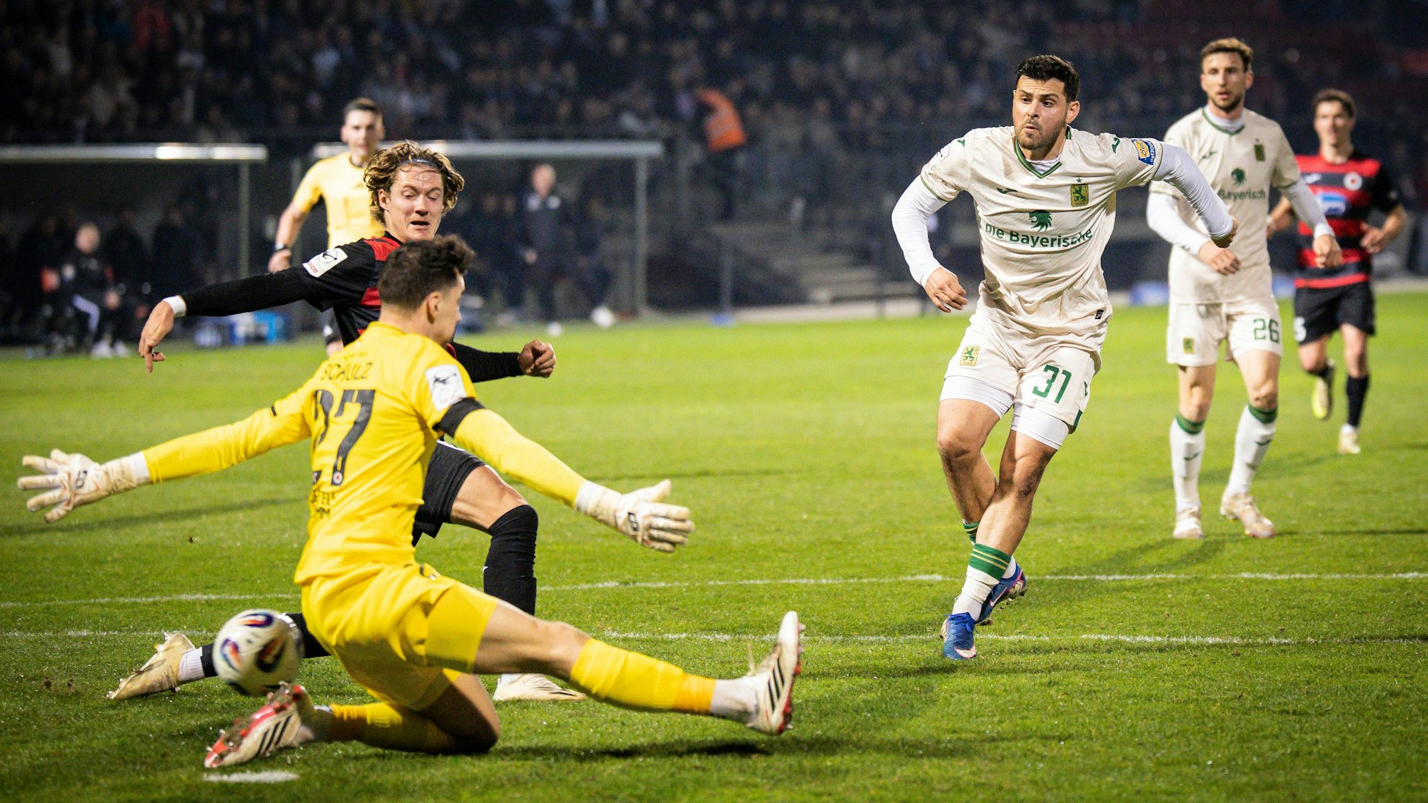 3. Liga: FC Viktoria Köln - TSV 1860 München, 06.03.2026 Kevin Volland TSV 1860 München, 31 trifft zum 0:1 Köln, 06.03.2026 - 28. Spieltag der 3. Fußball-Liga: FC Viktoria Köln - TSV 1860 München im Sportpark Höhenberg in Köln. Die DFL-Bestimmungen verbieten die Verwendung von Fotografien als Bildsequenzen und / oder Quasi-Videos. *** 3 Liga FC Viktoria Köln TSV 1860 München, 06 03 2026 Kevin Volland TSV 1860 München, 31 scores to 0 1 Cologne, 06 03 2026 28 Matchday of the 3 Football League FC Viktoria Köln TSV 1860 München at Sportpark Höhenberg in Cologne The DFL regulations prohibit the use of photographs as image sequences and or quasi videos Copyright: xBEAUTIFULxSPORTS/AxelxKohringx