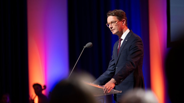 08.03.2026, Köln: Ministerpräsident Hendrik Wüst spricht ein Grußwort auf der Eröffnungsfeier der Christlich-Jüdischen Zusammenarbeit 2026.
Foto: Uwe Weiser