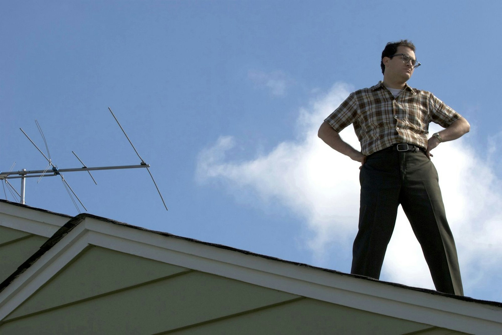 Für den „großen Sprung“ - in den Tod - hätte auch der Protagonist von „A Serious Man“ (2009) allen Grund. So ernst, wie der Titel die Hauptfigur haben will, ist der Film aber nicht. (Bild: ARTE France / Focus Features)